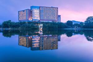 DoubleTree by Hilton Guangzhou Science City-Free Shuttle Bus Ser
