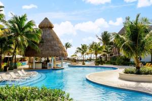 Reef Coco Beach