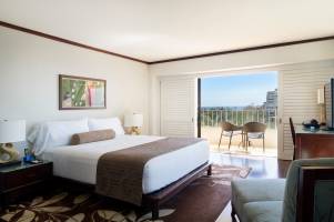 Lotus Honolulu at Diamond Head