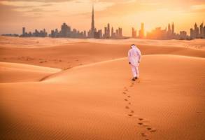 Dubai, moderne stad en oneindige woestijn