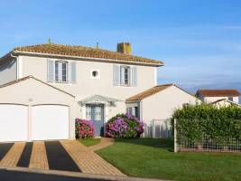 Résidence Le Domaine des Fontenelles : Maisons
