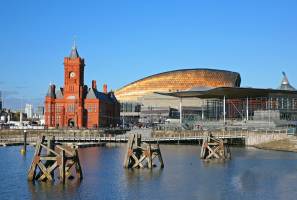 Holiday Inn Cardiff City Centre by IHG