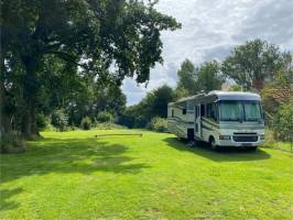 Idyllisches Wiesen-Camp im Emsland