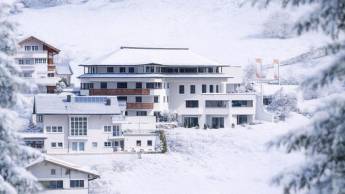 Hotel Beverly Hill (Adults Only)