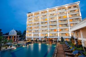 The Rich Jogja Hotel