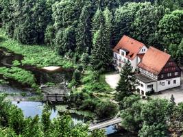 Hotel-gasthof Neumühle