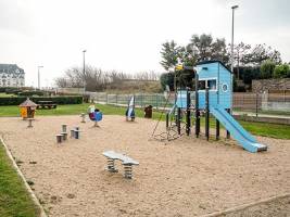 Camping Mirabel de l'Ermitage