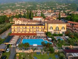 Hotel Regina del Garda Suite