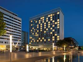 Occidental Dresden Newa