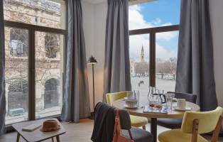 Appart'hôtel Nîmes Arènes S2p Balcon