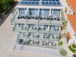 4-You Boutique Hotel