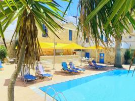 Kassavetis Center - Hotel Studios & Apartments