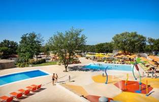 Lanterna Premium Camping Resort Happy Camp