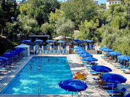 Camping Village Santa Fortunata