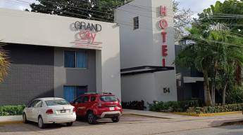 Grand City Hotel Cancun - Near Market 28