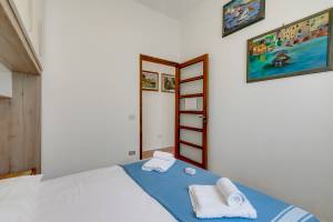 Seaside Binario Blu 500 M Dal Mare