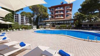 Pabisa Chico - Adults Only