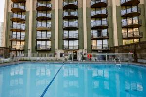 Sandman Suites Vancouver on Davie