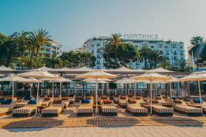 Martinez - Unbound Collection By Hyatt