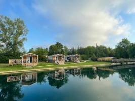 Camping Xtrem Village