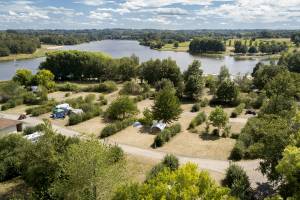 Flower Camping Des Lacs