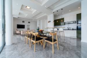 Pool Villa Luxoria Trebesin