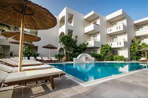 Parasol Luxury Hotel en Suites