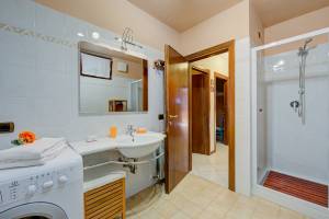 Casa Angiolina Lake & Mountain View