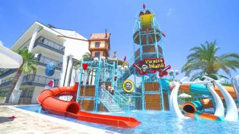 Dream World Palace