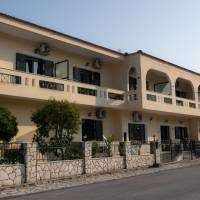 Aparthotel Athanasios by Philoxenia