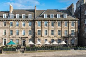 Courtyard by Marriott Edinburgh