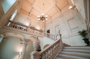 Royal Palace Luxury Suites&Hotel