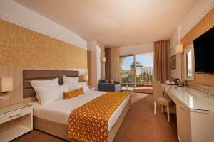 Dreams Sunny Beach Resort & Spa