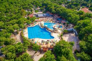 Camping Le Bois Fleuri