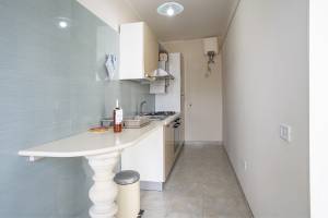 Riva Di Mare Apartment Near The Sea