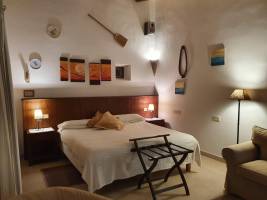 Agroturismo Mondrago (Na Martina) - Db Superior Con Terraza