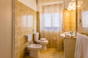 Villa With Volcano View