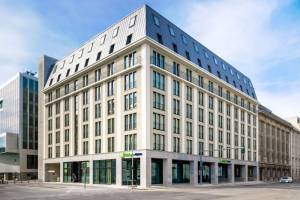 Holiday Inn Express Berlin - Alexanderplatz, an IHG Hotel