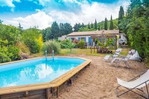 Vakantiehuis in Félines-Termenès met zwembad, in Languedoc-Rouss