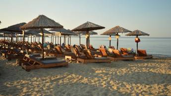 Aqua Beach Front Elegant Hotel