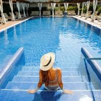 Aparthotel Viva Blue & SPA