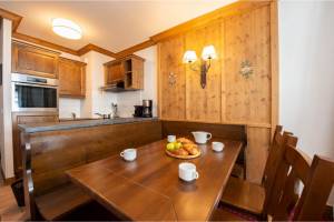 Arc 1950 Le Village 2p4p Superior