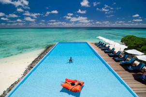 Summer Island Maldives