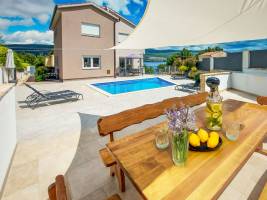 Sea Front Villa Lucija