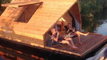 Schlafen im Wasser auf der Vecht