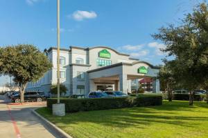 Wingate by Wyndham DFW / North Irving