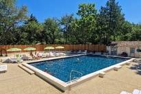 Flower Camping Les Rives de l'Aygues