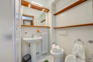 Leonardo House Garden Stresa Center