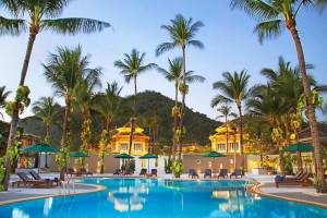 Outrigger Koh Samui Beach