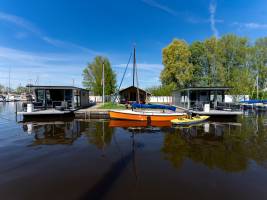 Houseboat Heeg 4 persons